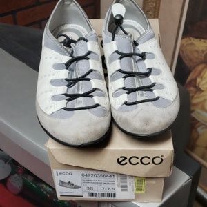 Very comfortable pre owned ecco slip on shoe
